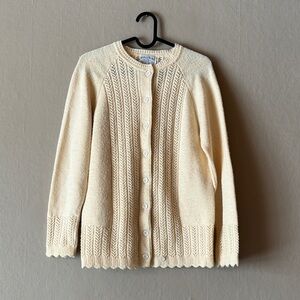 Vintage British Vogue Wintuk Cardigan